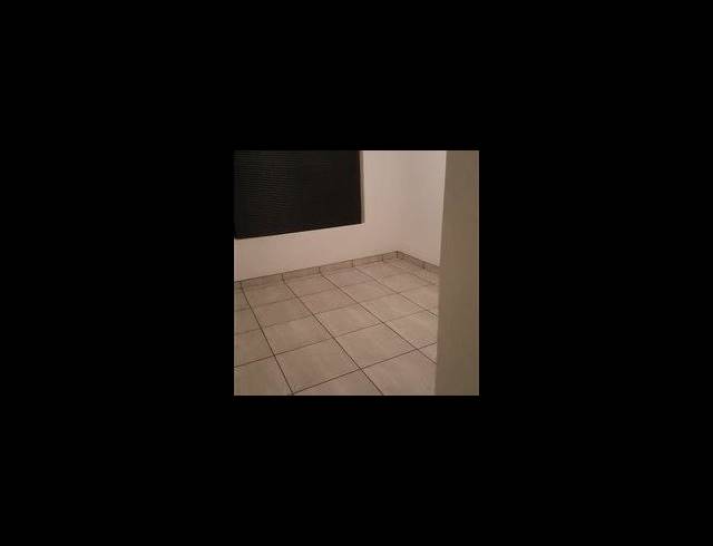 2 BEDROOM TOWNHOUSE FOR SALE IN HELDERWYK